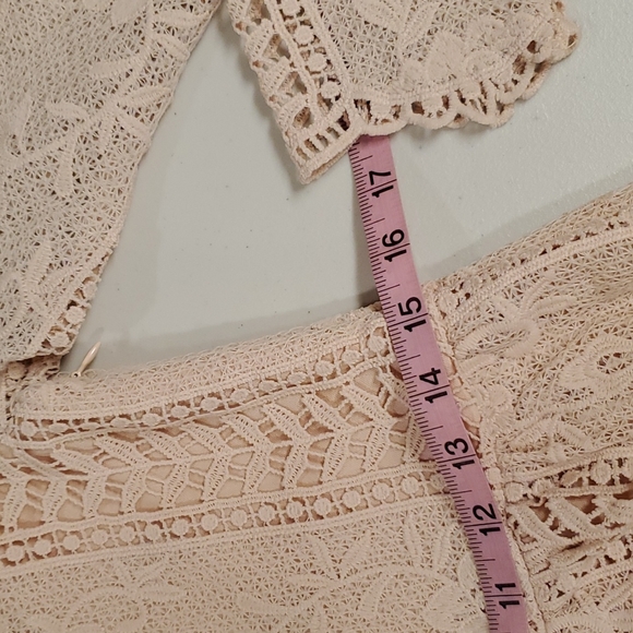 Tea n Rose rose crochet lacey overlay side zipper Small EUC - Picture 9 of 10